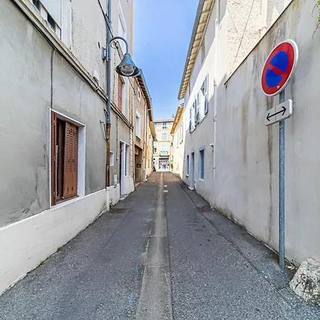 Cosy Proche Lyon Apartmán